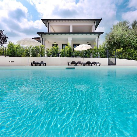 Residence Fiore Rosso Sirmione Dış mekan fotoğraf